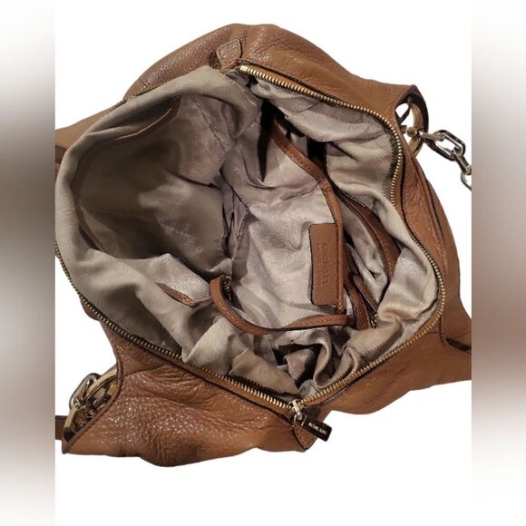 Michael Kors Large Fulton Shoulder Bag - Picture 2 of 2